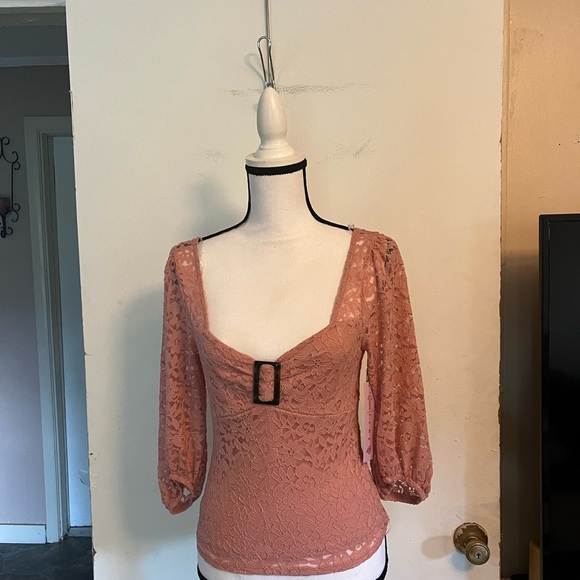 Woman shirt - Picture 2 of 6